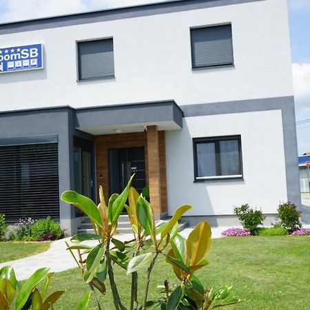 Rooms Slavonski Brod Exterior foto